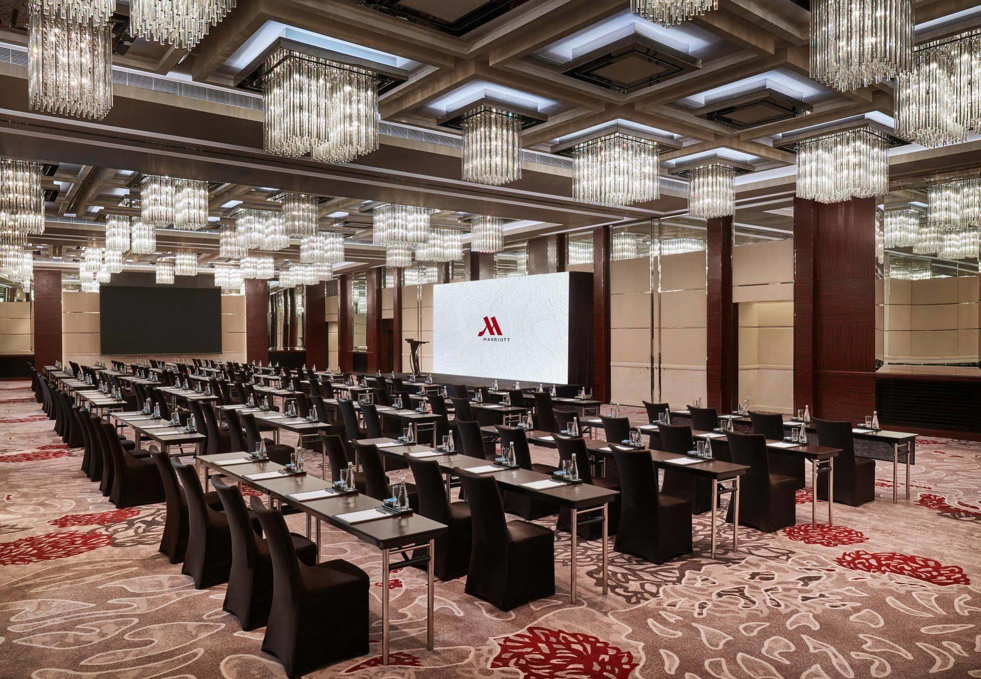 Skycity Marriott Hotel 5*